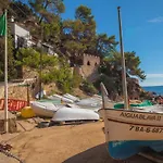 Appartamento Sant Lluis Center, 2 Min Walk From The Sea