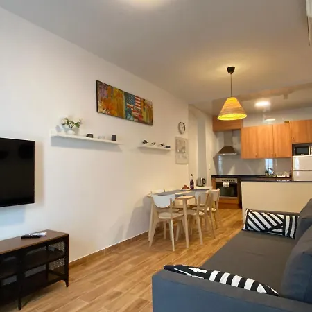 Апартаменты Sant Lluis Center, 2 Min Walk From The Sea *