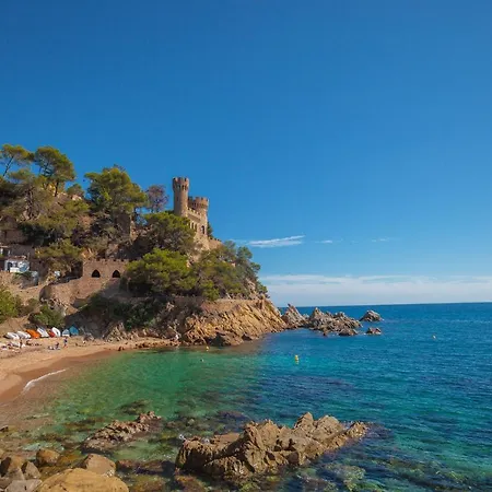 Sant Lluis Center, 2 Min Walk From The Sea Льорет-де-Мар