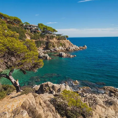 Апартаменты Sant Lluis Center, 2 Min Walk From The Sea Льорет-де-Мар