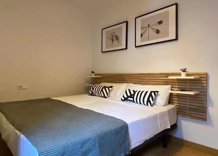 Apartmán Sant Lluis Center, 2 Min Walk From The Sea