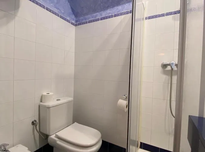 Апартаменты Sant Lluis Center, 2 Min Walk From The Sea Льорет-де-Мар