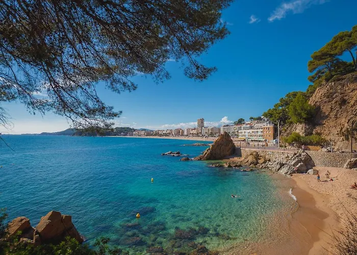 Apartmán Sant Lluis Center, 2 Min Walk From The Sea *